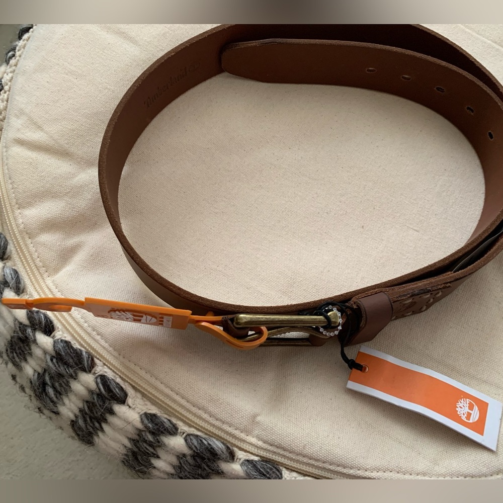 NWT Timberland Brown Leather Men’s Belt Size 38 - Picture 1 of 7